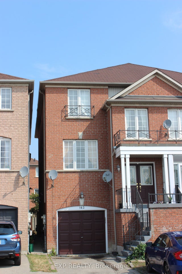 163 Sassafras Circle, Vaughan