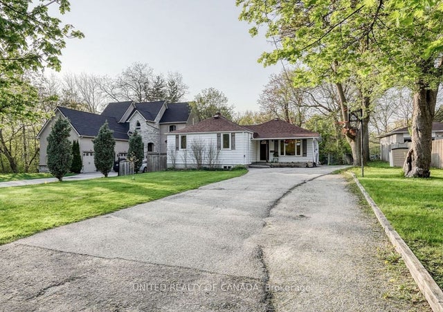 126 Weldrick Rd Road W Lower, Richmond Hill
