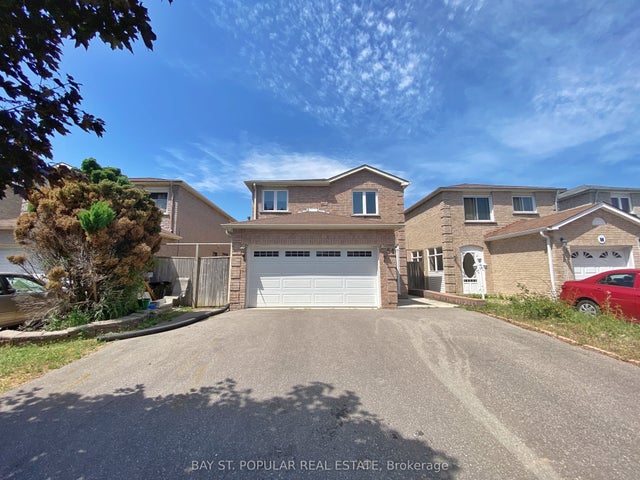 54 Charles Alfred Crescent, Markham