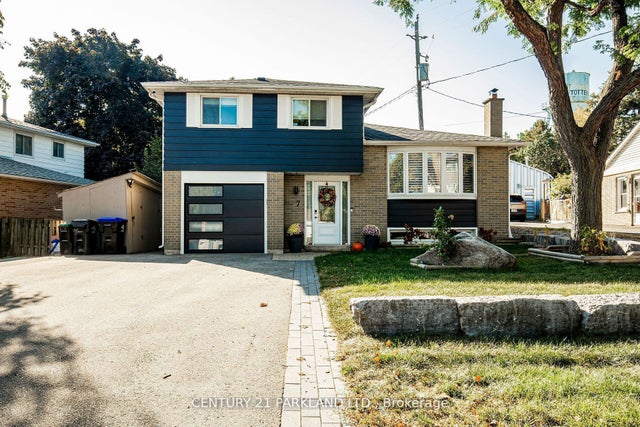 7 Brown Street, New Tecumseth