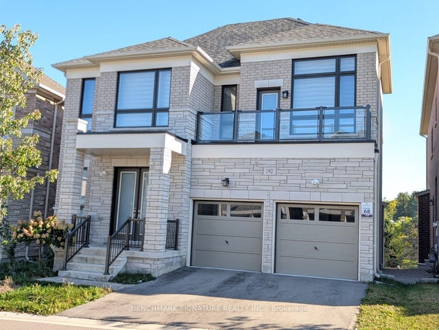 192 Sunset Vista Court, Aurora