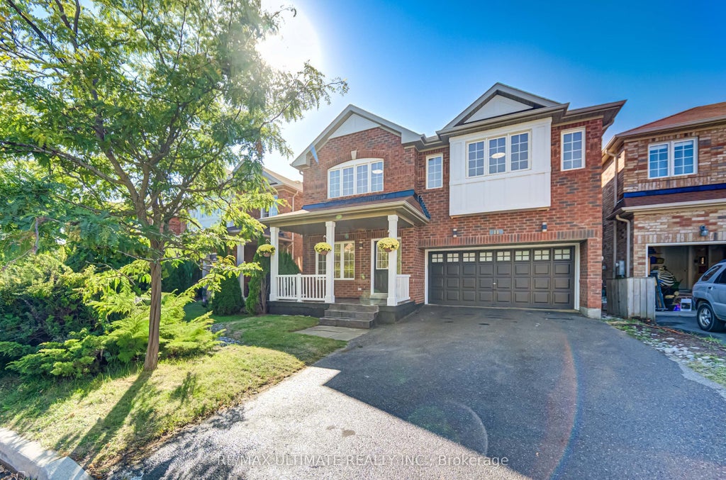 11 Drum Street, Whitchurch-Stouffville