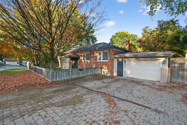 67 Monkswood Crescent, Newmarket