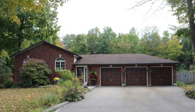 47 Pine Park Boulevard, Adjala-Tosorontio