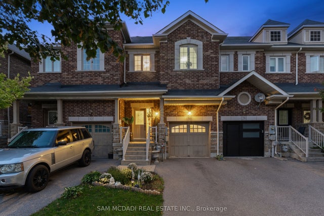 30 Zachary Place, Vaughan