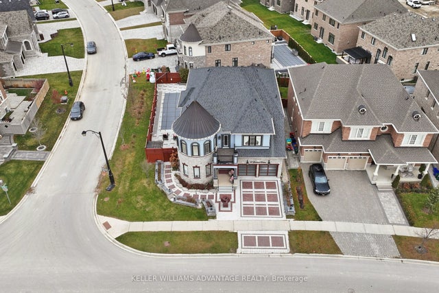 51 Finland Drive, Vaughan