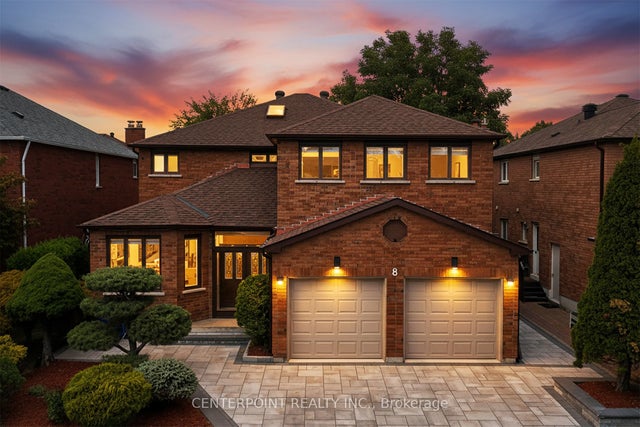 8 Woodlawn Road, Markham