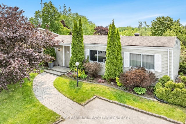 81 Corner Brook Trail, Innisfil