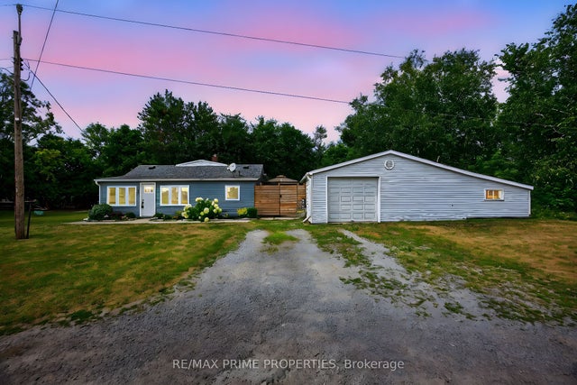 5670 Thomas Drive, Georgina