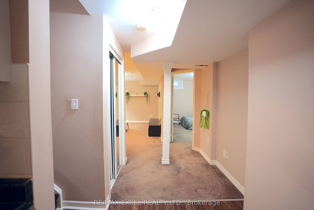 214 Farmstead Road Bsmt, Richmond Hill