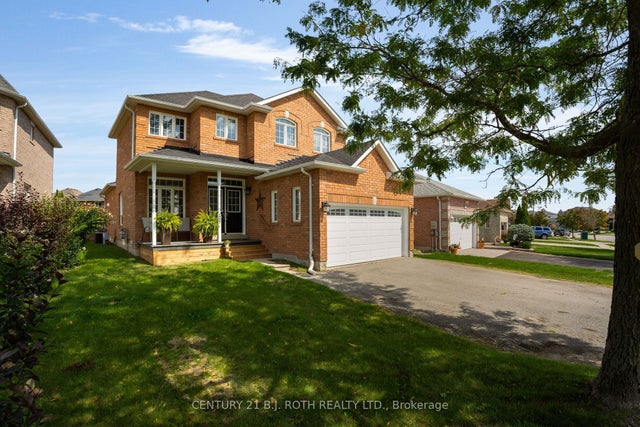 2007 Webster Boulevard, Innisfil