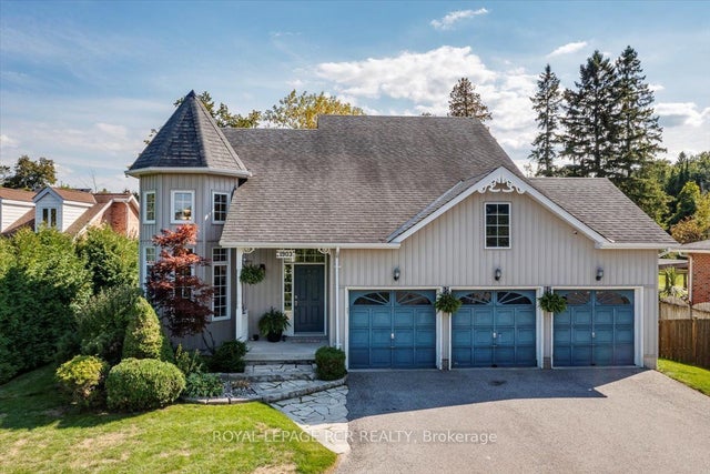 1903 Metro Road N, Georgina