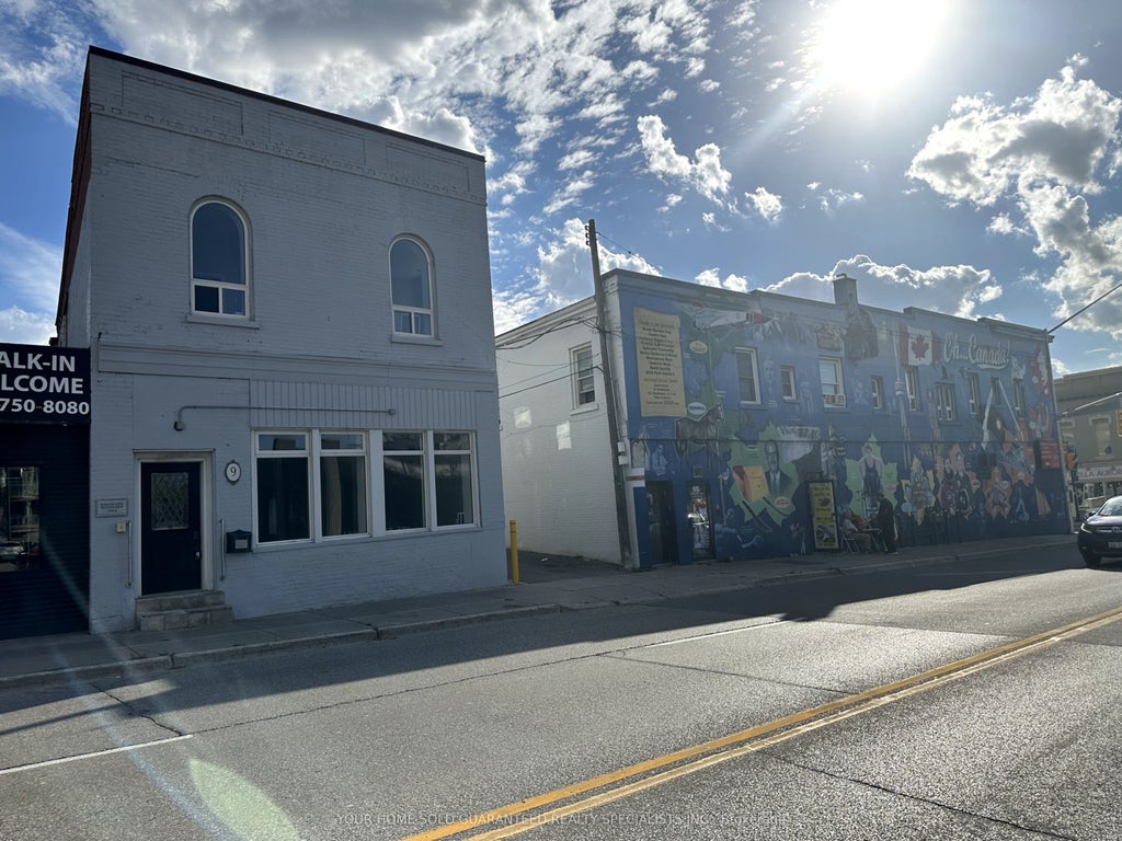 9 Wellington Street E C, Aurora