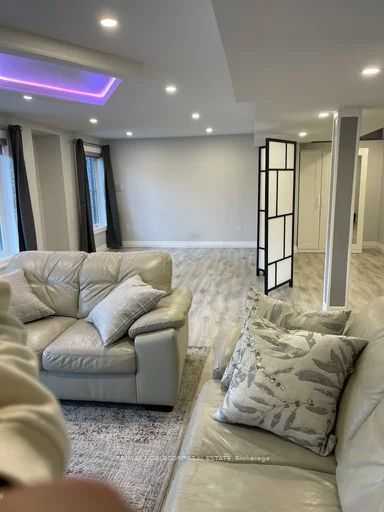 145 Cranbrook Crescent, Vaughan