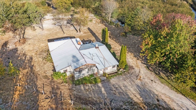 21852 East Town Line, East Gwillimbury