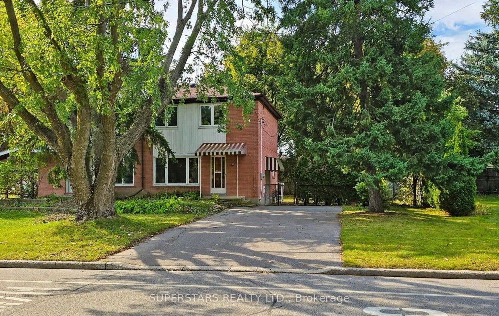 330 Neal Drive 1 (main & 2nd Floor), Richmond Hill