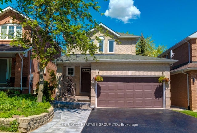 431 Carruthers Avenue, Newmarket