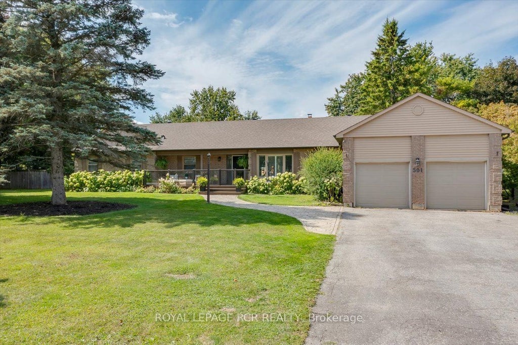 501 Samuel Harper Court, East Gwillimbury