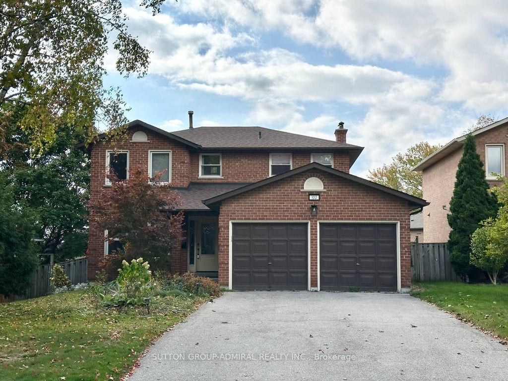 102 Hazelwood Drive, Newmarket