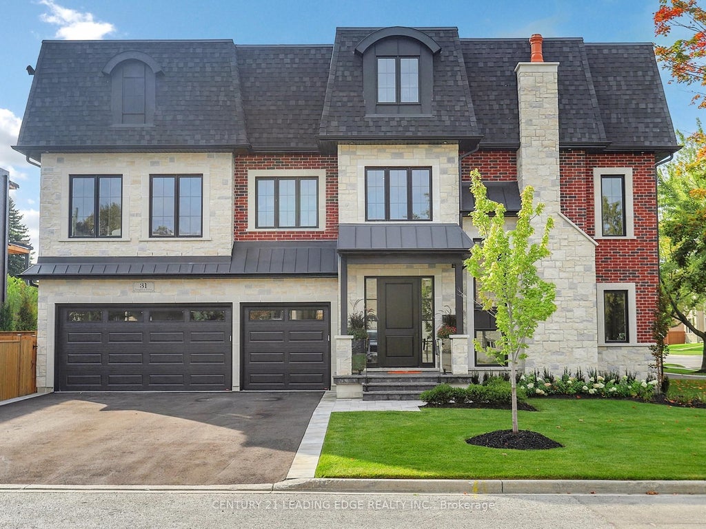 31 Naughton Drive, Richmond Hill