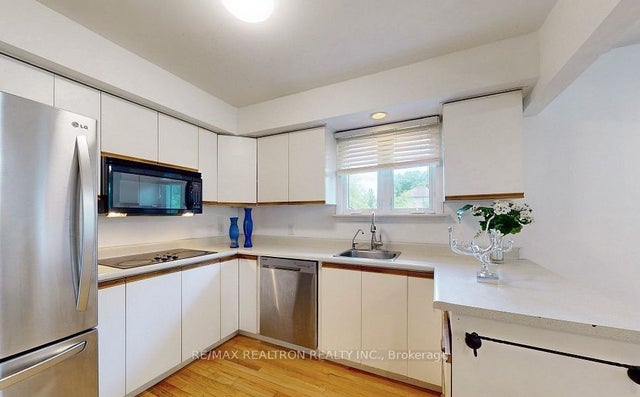 20201 Yonge Street, East Gwillimbury