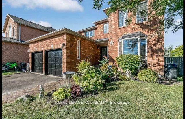 22 Coburn Crescent, New Tecumseth