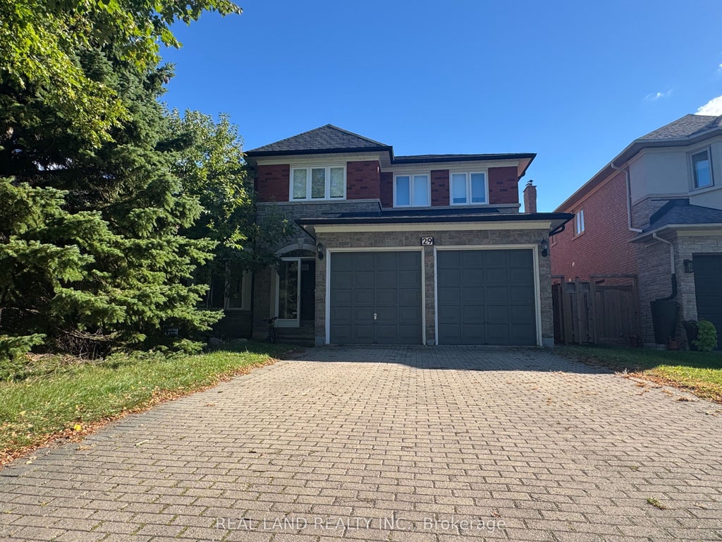 29 Mayfair Court, Richmond Hill
