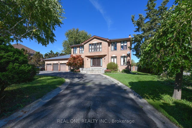 62 Lee Avenue, Markham