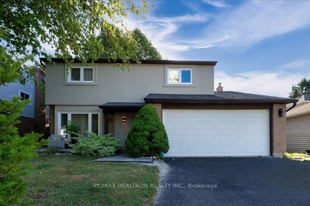 7 Grist Mill Road, East Gwillimbury