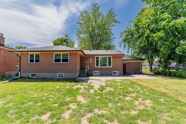 227 Church Street S, Richmond Hill