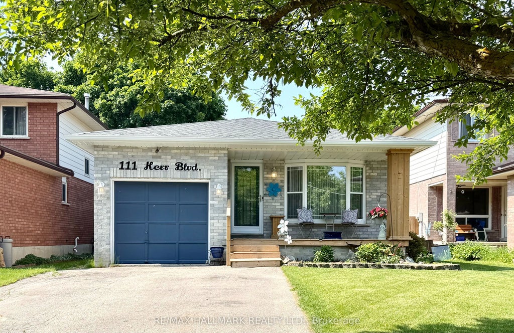 111 Kerr Boulevard, New Tecumseth