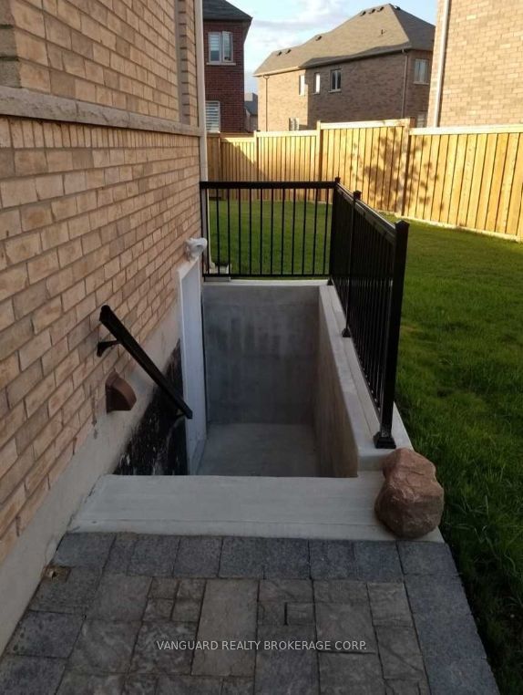 332 Luck Court Basement, Newmarket