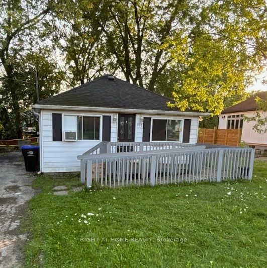 895 Maplewood Drive, Innisfil