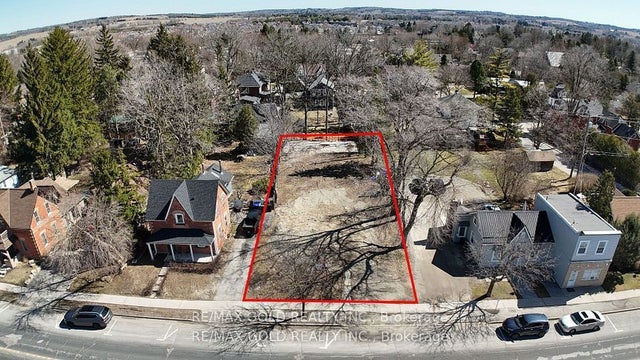 35 Queen Street N, New Tecumseth
