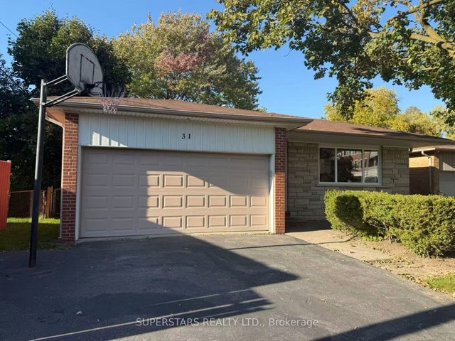 31 Fred Varley Drive, Markham