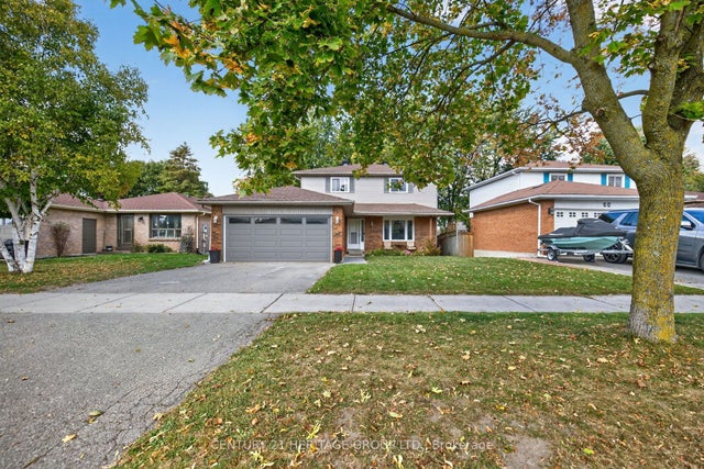 32 Northgate Drive, Bradford West Gwillimbury