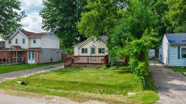 306 Kenwood Avenue, Georgina