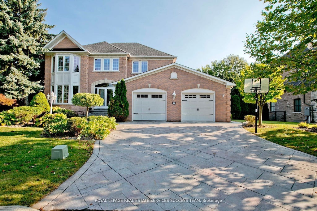 37 Heatherwood Crescent, Markham
