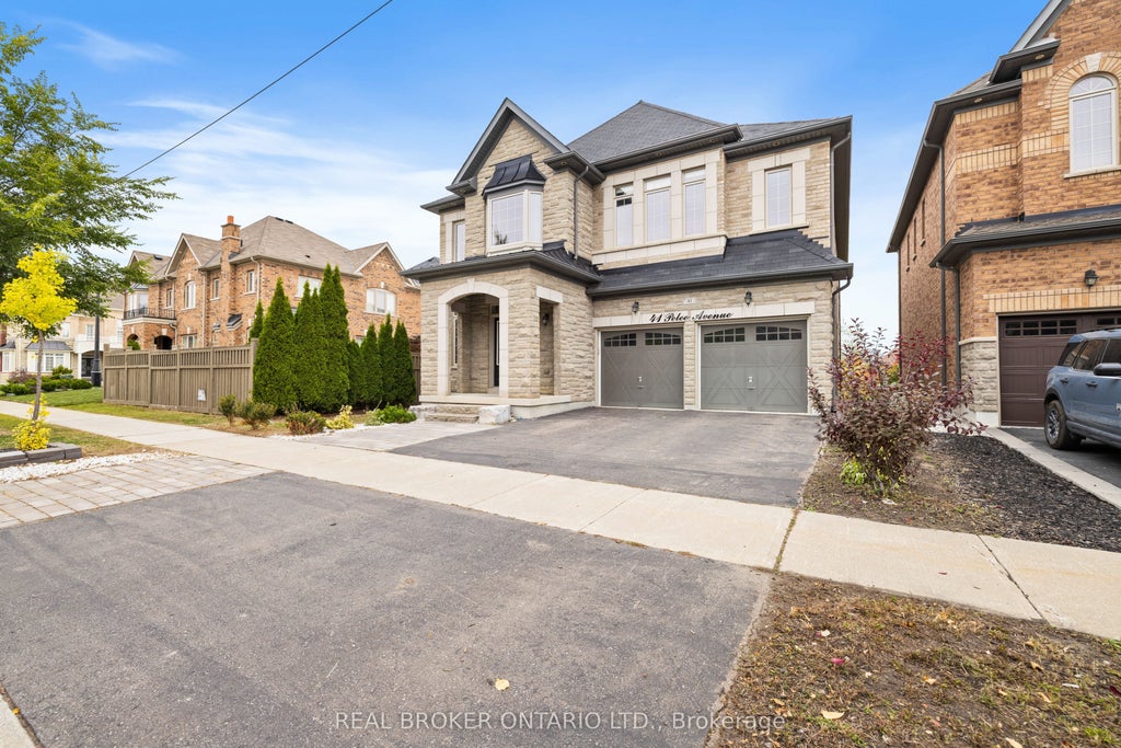 41 Pelee Avenue, Vaughan