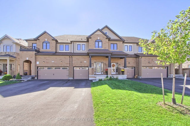 37 Arnold Crescent, New Tecumseth