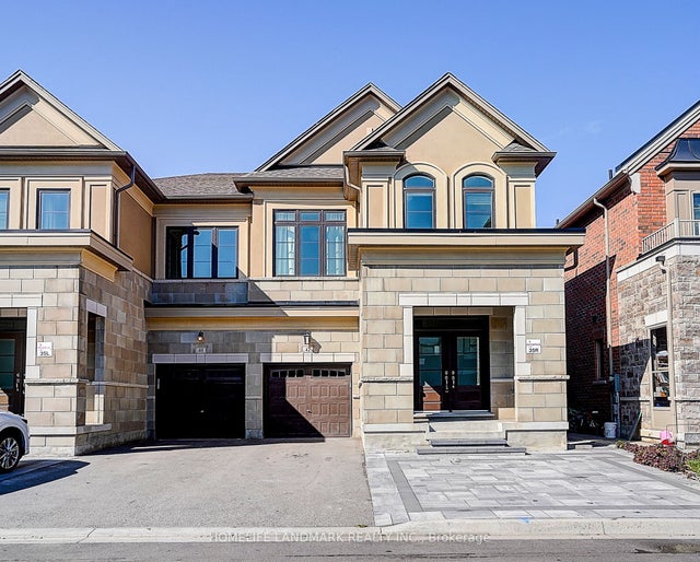 42 Mallery Street, Richmond Hill