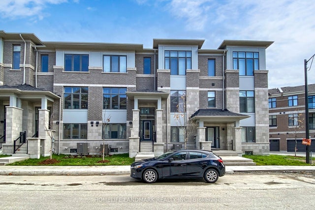 17 Kahshe Lane, Richmond Hill