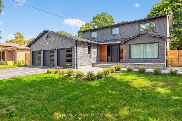 1 Rosegarden Crescent, Richmond Hill