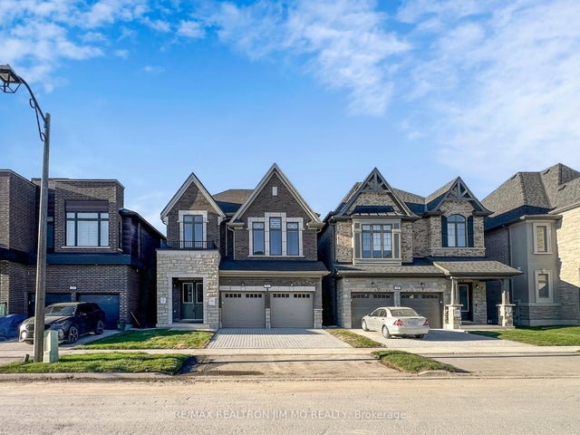 20 Nanhai Avenue, Markham