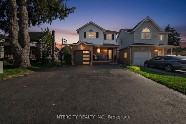 107 Albert Street E, New Tecumseth