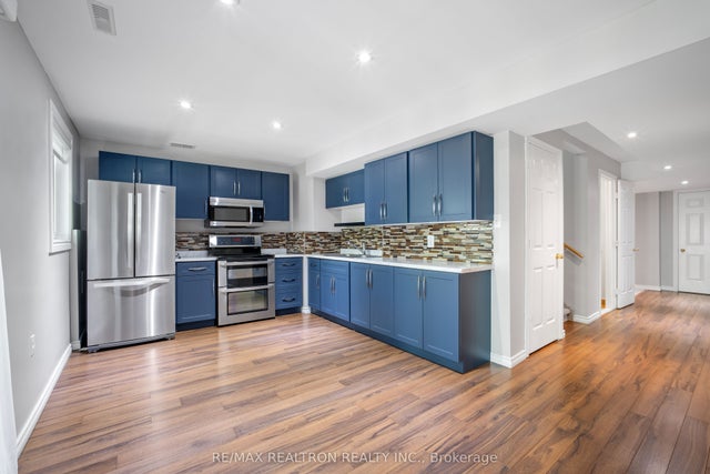 52 Kerfoot Crescent Lower, Georgina