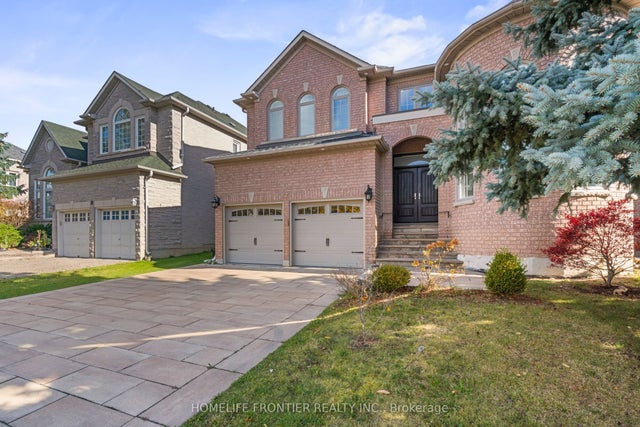 7 Edenbrook Crescent, Richmond Hill