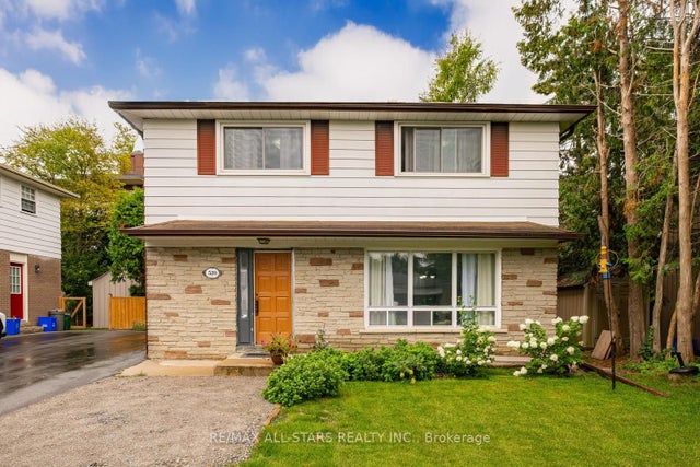 520 Elm Road, Whitchurch-Stouffville