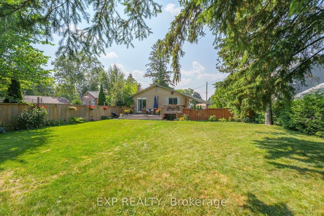 31 Patrick Drive, Aurora