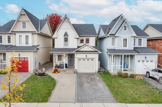 87 Margaret Graham Crescent, East Gwillimbury